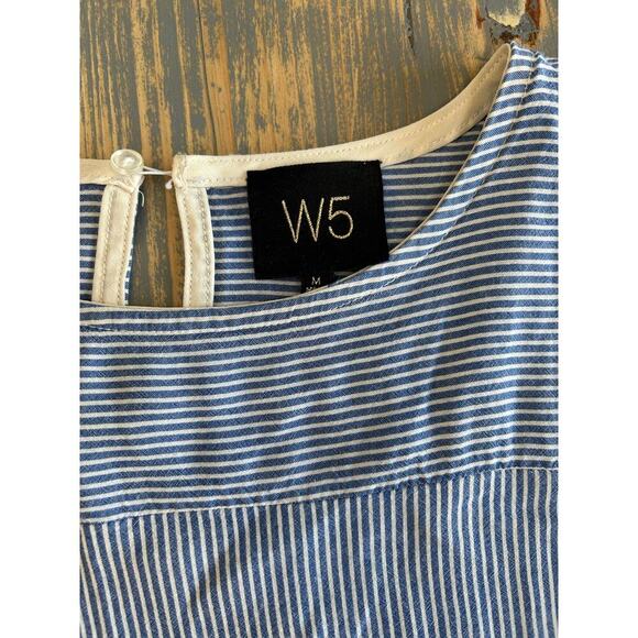 W5 Short Sleeve Pinstripe Blue White Embroidered Blouse M - Picture 4 of 7